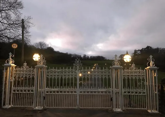 Ballea Castle * Cork